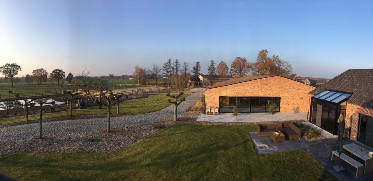 De Worfthoeve Bed and Breakfast Geel Exterior foto